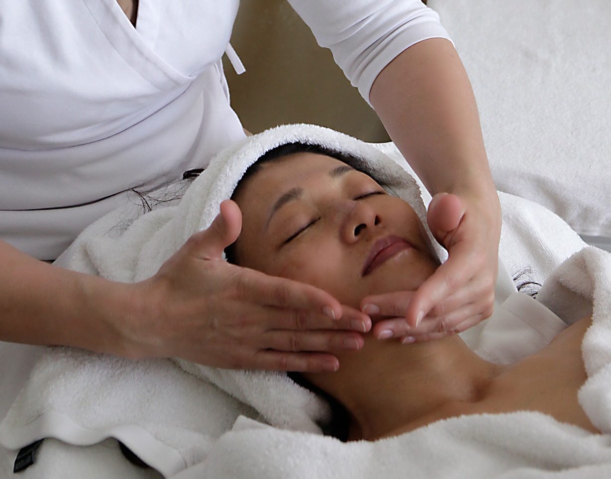 masaje facial japones